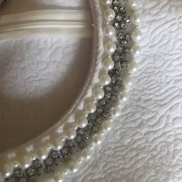 Embellished blouse - Picture 2 of 3